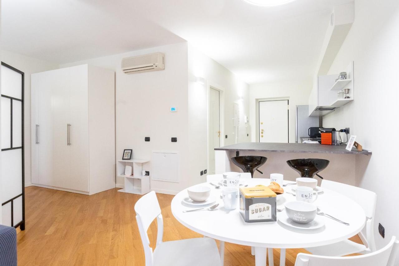 White Flat In Como City Center By Rent All 科莫 外观 照片